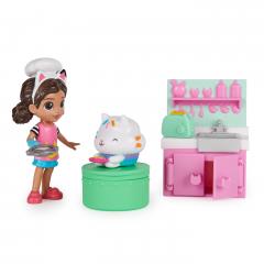 Set Gabbys Dollhouse - Papusa cu pisicuta si bucataria lui Gabby