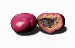 Visine in ciocolata cu lapte si ciocolata ruby - Miaza roz