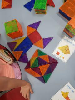 Set 18 carduri Mandala pentru seturile magnetice de constructie