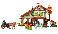 LEGO Friends -  Grajdul pentru cai al lui Autumn [41745]