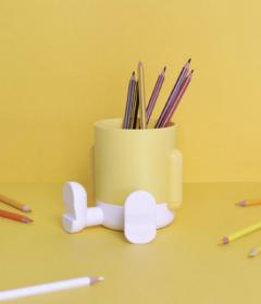 Suport creioane - Mr. Sitty - Galben