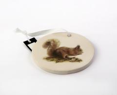 Decoratiune Craciun - Porcelain Disk on String-Squirrel, 8cm