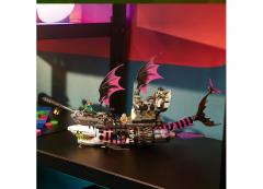 LEGO DREAMZzz - Corabia cu rechini de cosmar (71469)