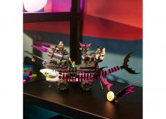 LEGO DREAMZzz - Corabia cu rechini de cosmar (71469)