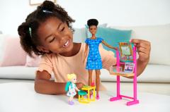 Papusa -  Barbie - Set mobilier cu profesoara bruneta 