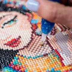 Goblen cu diamante - Vaza cu margarete