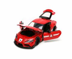 Set masinuta cu figurina  - Mirya Sterling si Toyota Supra
