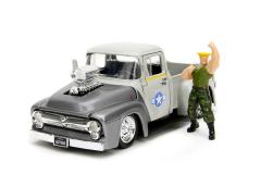 Set masinuta cu figurina  - Guile si Ford F-100 1956