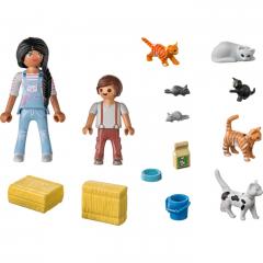 Set 9 figurine cu accesorii - Familie de pisici