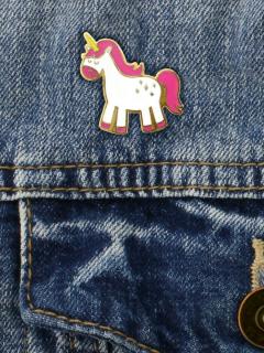 Insigna - Cute Rainbow Unicorn