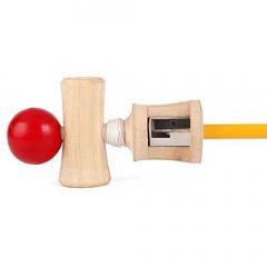 Mini-Kendama cu ascutitoare - Kikkerland ST102