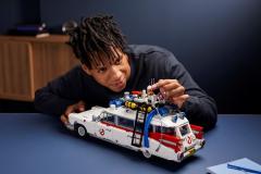 LEGO Icons - Ghostbusters Ecto-1 [10274], 2352 piese
