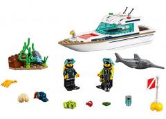 Iaht pentru scufundari (60221)