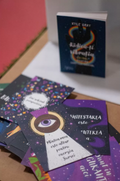 Ridica-ti vibratia. Set ghid + carti oracol