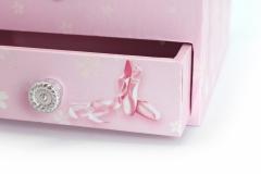 Cutie muzicala - Balerina Roz