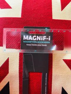 Rigla - Magnif-i - Maginifying Bookmark