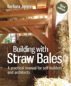 Coperta cărții Building with Straw Bales