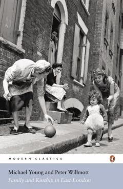 Coperta cărții Family and Kinship in East London