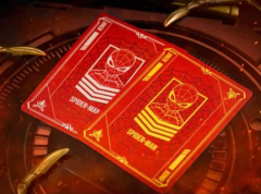 Carti de joc - Spider-Man Iron Spider Armor Crimson