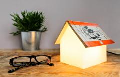 Lampa cu suport pentru carte - Book rest