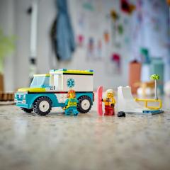 Lego City - Ambulanta de urgenta si snowboarder (60403)