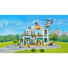 LEGO Friends - Spitalul din orasul Heartlake - 1045 piese (42621)