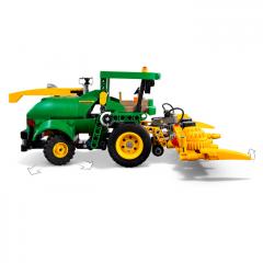 LEGO Technic - John Deere 9700 Forage Harvester (42168)