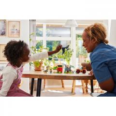 LEGO Jurassic World - Centrul de salvare al puilor de dinozaur (76963)