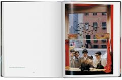 Cats. Photographs 1942-2018