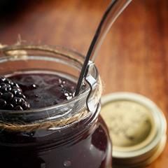 Lingurita pentru gem