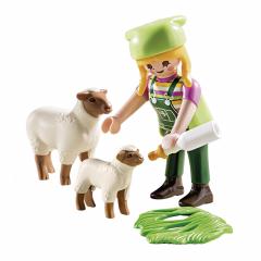 Figurina - Fermiera cu oite