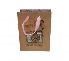 Punga medie pentru cadouri - Smile! You are beautiful! Legami