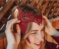 Diadema cu lant - Marvel - WandaVision Wanda Tiara and S.W.O.R.D Necklace