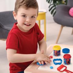 Set Galetusa cu 4 borcanase de plastilina si accesorii de modelat - Spider-Man