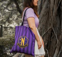 Tote bag - Wednesday and her Cello