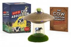 Kit jucarie si carte - UFO Cow Abduction