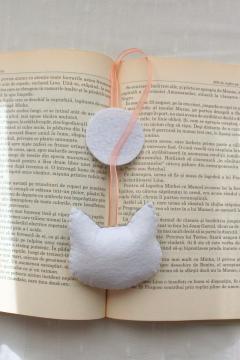 Semn de carte - Motan alb cu pete gri - Grig