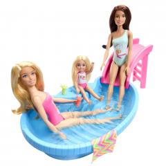 Papusa - Barbie blonda cu piscina