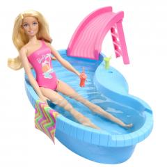 Papusa - Barbie blonda cu piscina