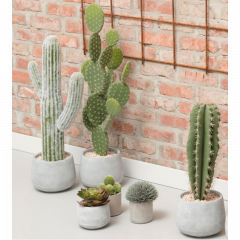 Cactus artificial in ghiveci