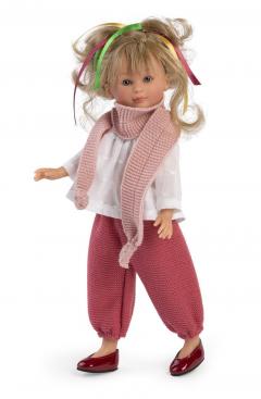 Papusa Celia cu pantaloni rosii si camasa alba