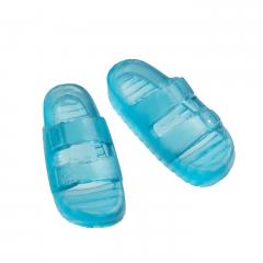 BARBIE PAPUSA BARBIE IN CALATORIE