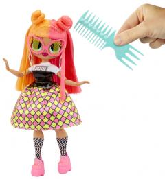 Papusa cu accesorii - O. M. G. - Neonlicious