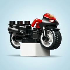 LEGO Duplo - Aventura pe motocicleta a lui Spin (10424)