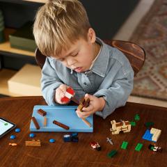 LEGO Minecraft - Calatorie pe corabia de pirati (21259)