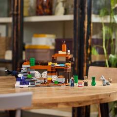 LEGO Minecraft - Putul din Badlands (21263)