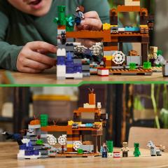 LEGO Minecraft - Putul din Badlands (21263)