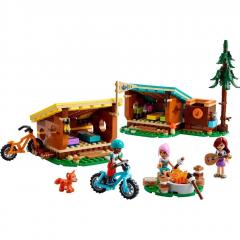 LEGO Friends - Cabane in tabara de aventuri (42624)