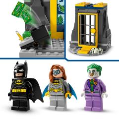 LEGO Batman - Batcave cu Batman, Batgirl si Joker (76272)