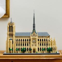 LEGO Arhitecture - Notre-Dame de Paris (21061)